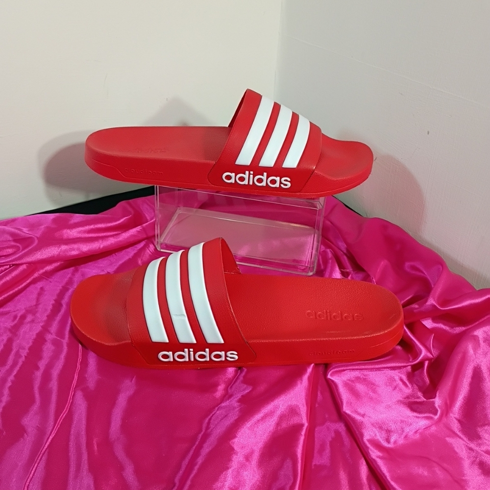 Adidas Men's SZ 18 Adilette Shower Slide Sandal, Vivid Red/White .